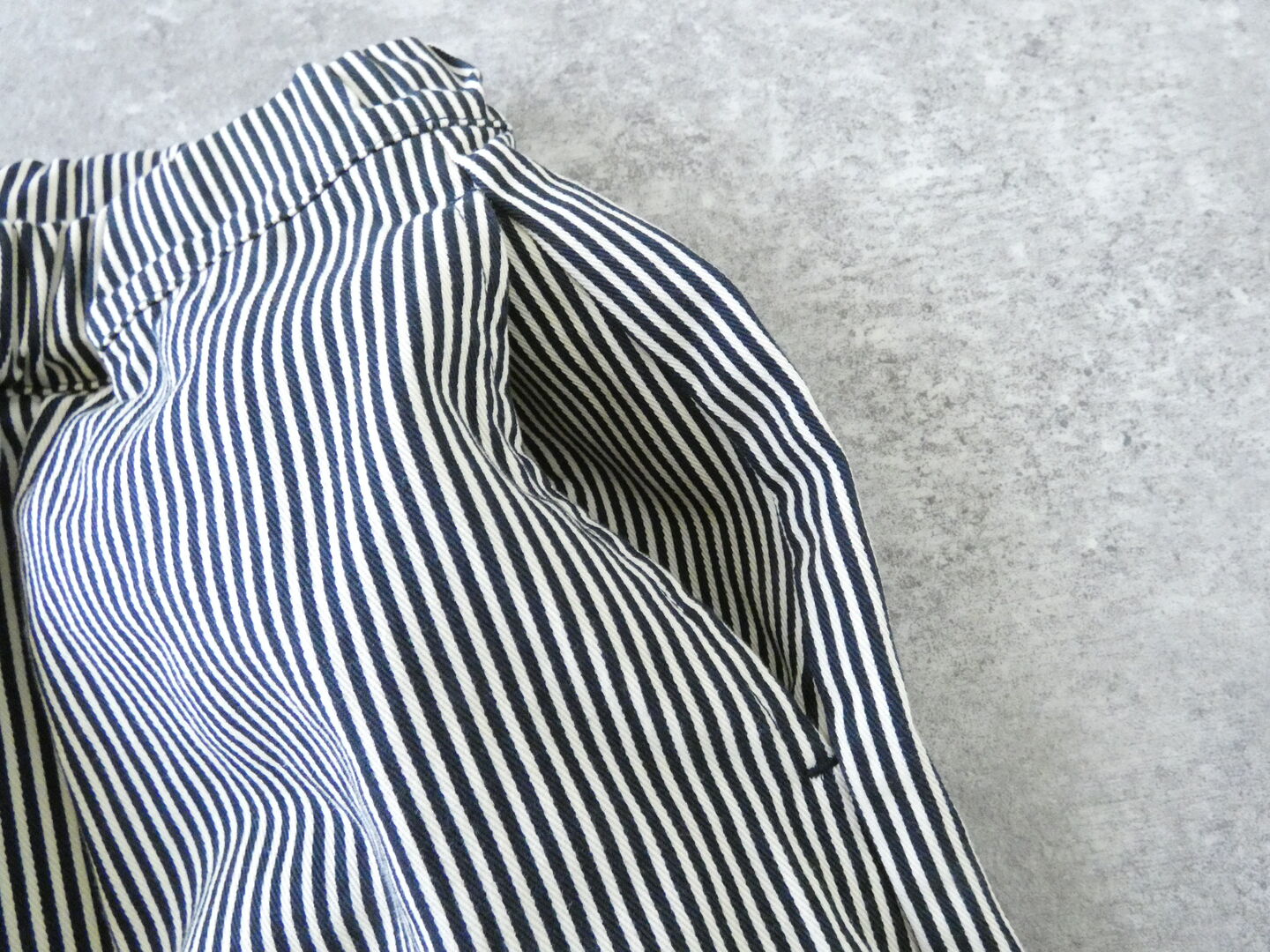 NARU 20ツイルCatlightストライプ柄エッグパンツの商品画像22