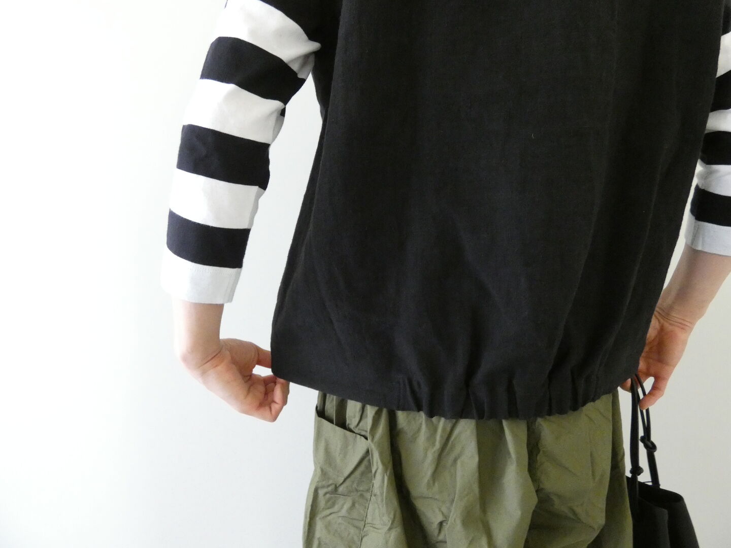 LinenYa(リネンヤ) リネンVネックノースリーブブラウスの商品画像6