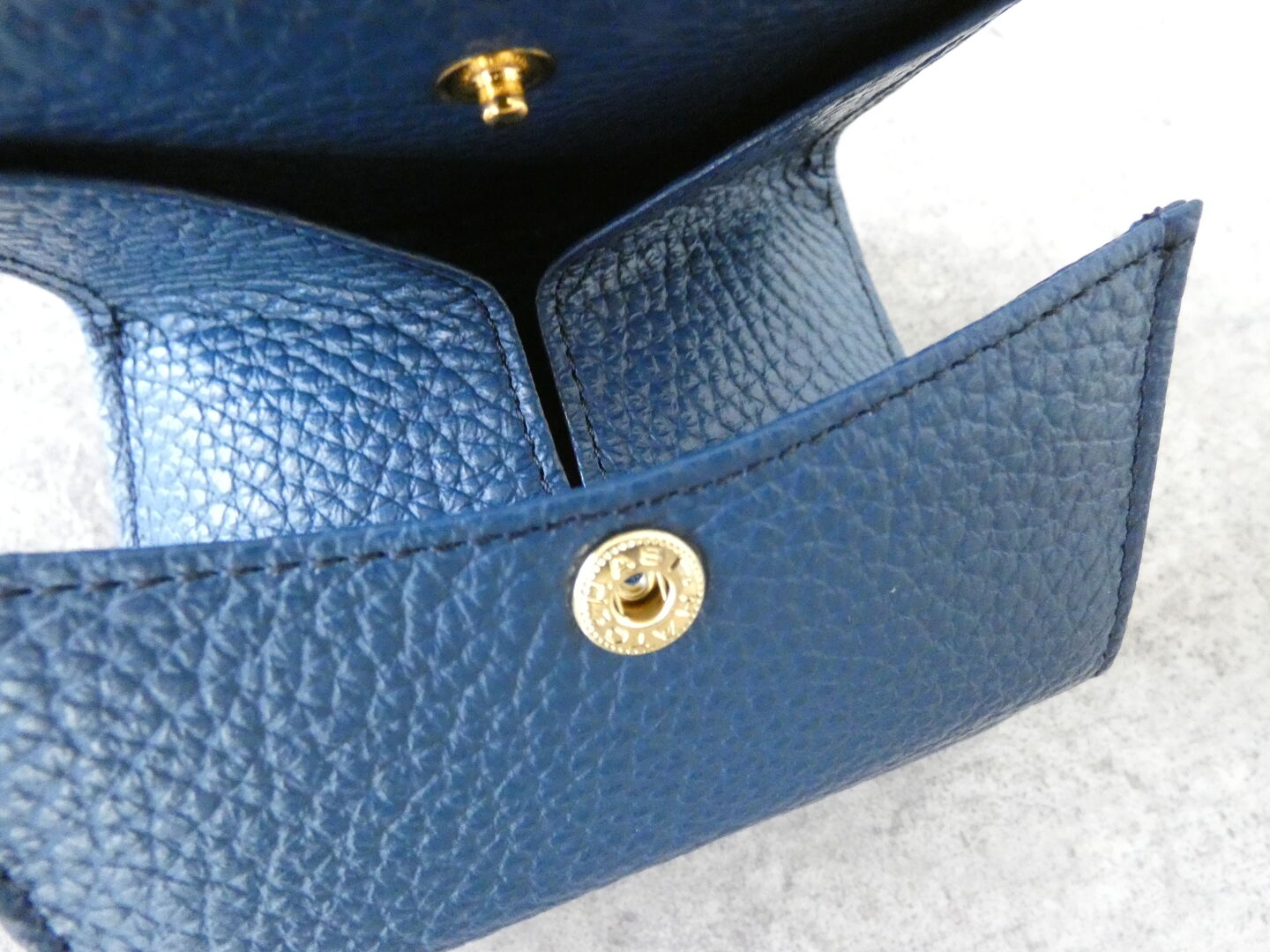 FEU D'UN PHARE(フーダンファール) カウレザー3つ折り財布の商品画像48