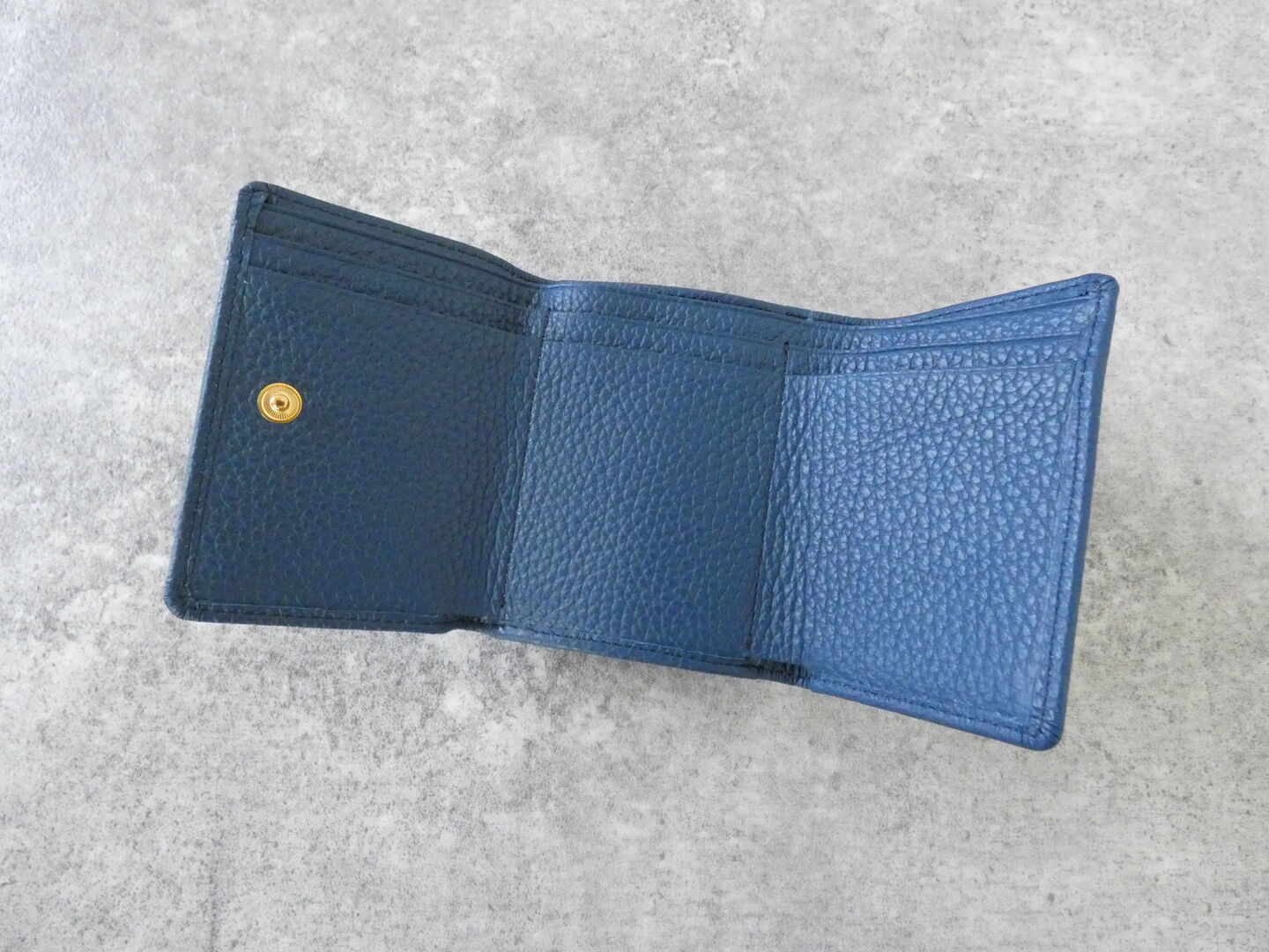 FEU D'UN PHARE(フーダンファール) カウレザー3つ折り財布の商品画像49