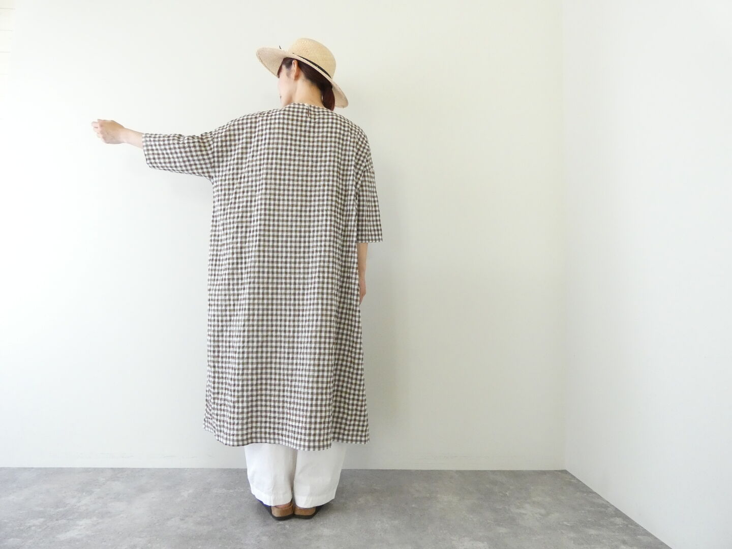 快晴堂(かいせいどう) ゆらぎギンガムチェック Wideストン5分袖ワンピースの商品画像4