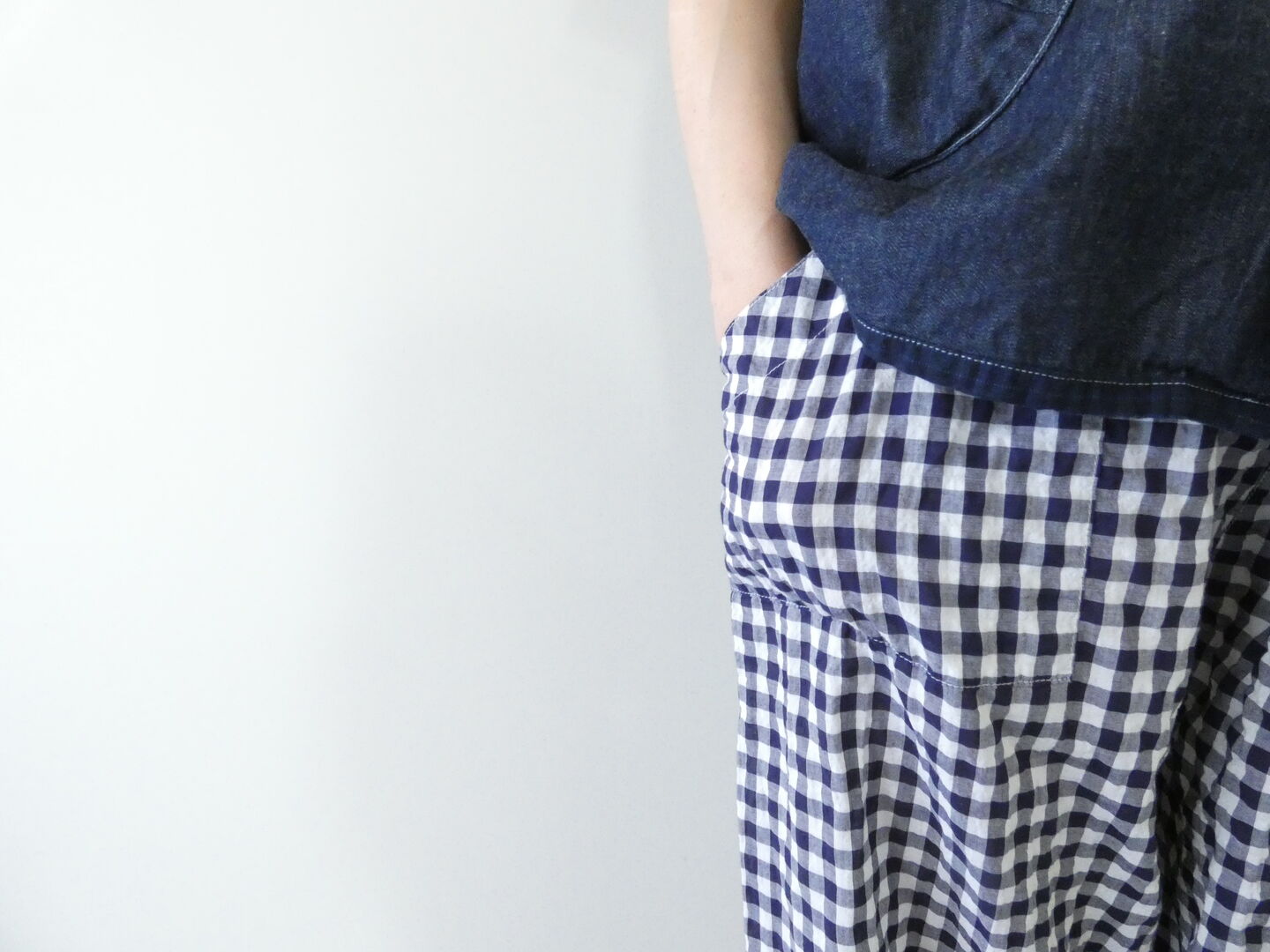 快晴堂(かいせいどう) ゆらぎギンガムチェック 4ポケットイージーパンツの商品画像16