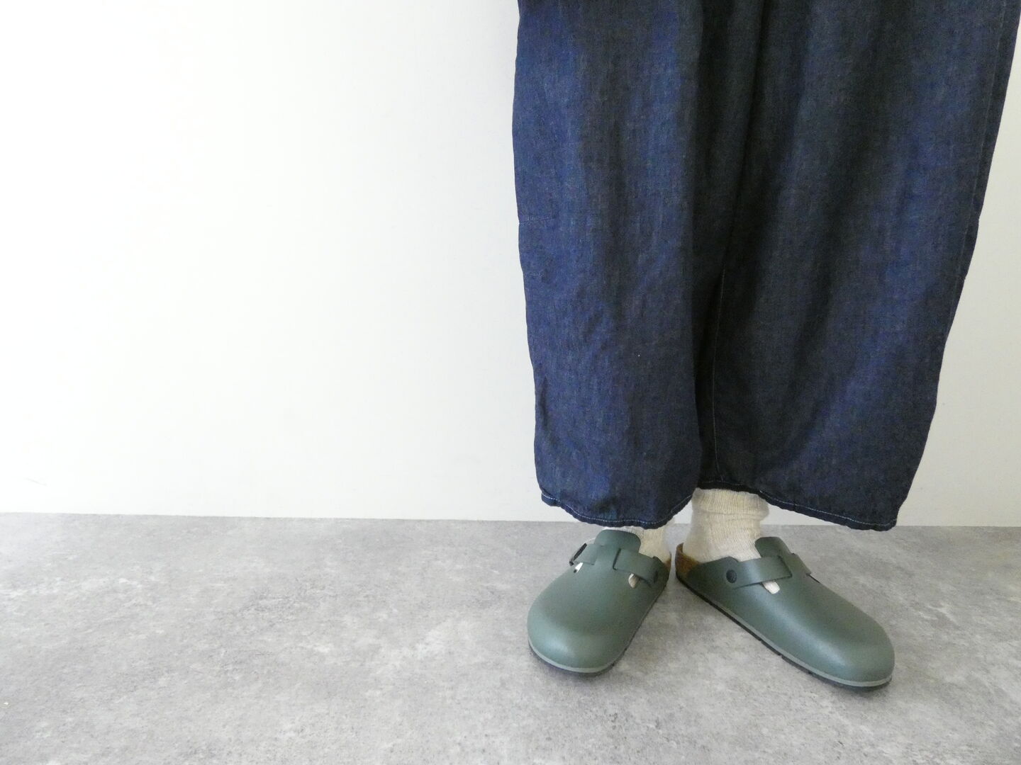 快晴堂(かいせいどう) Girl's マルチシーズン/6オンスデニム ふわふわタックパンツの商品画像22