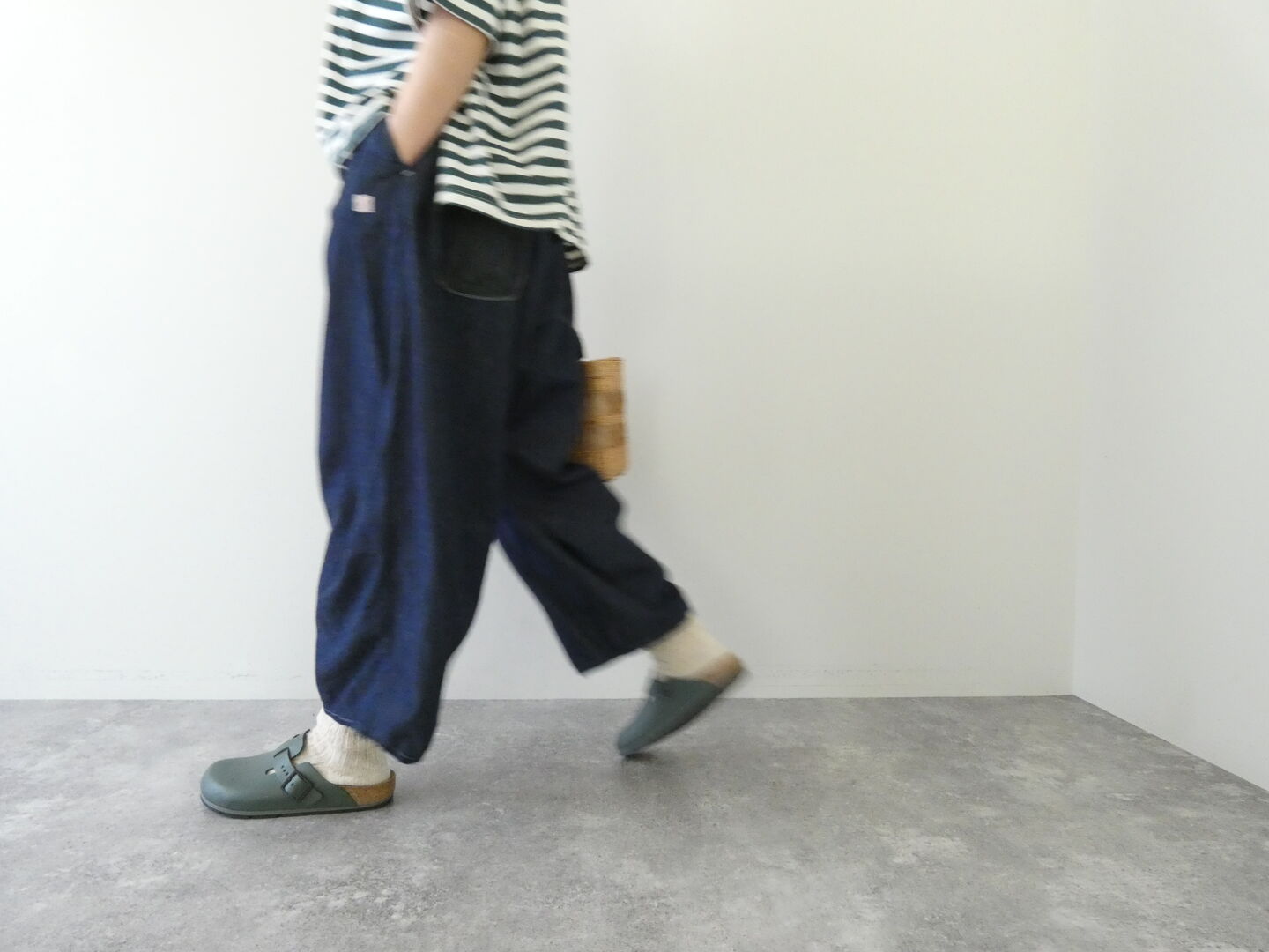 快晴堂(かいせいどう) Girl's マルチシーズン/6オンスデニム ふわふわタックパンツの商品画像6