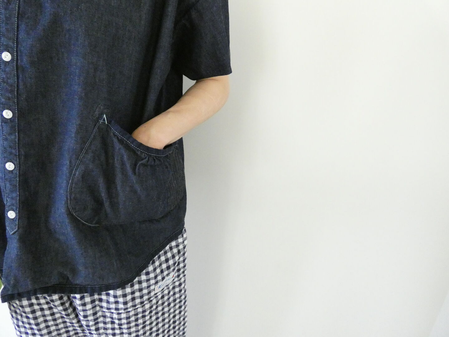 快晴堂(かいせいどう) Girl's マルチシーズン/6オンスデニム スタンド衿半袖ギャザーシャツの商品画像5