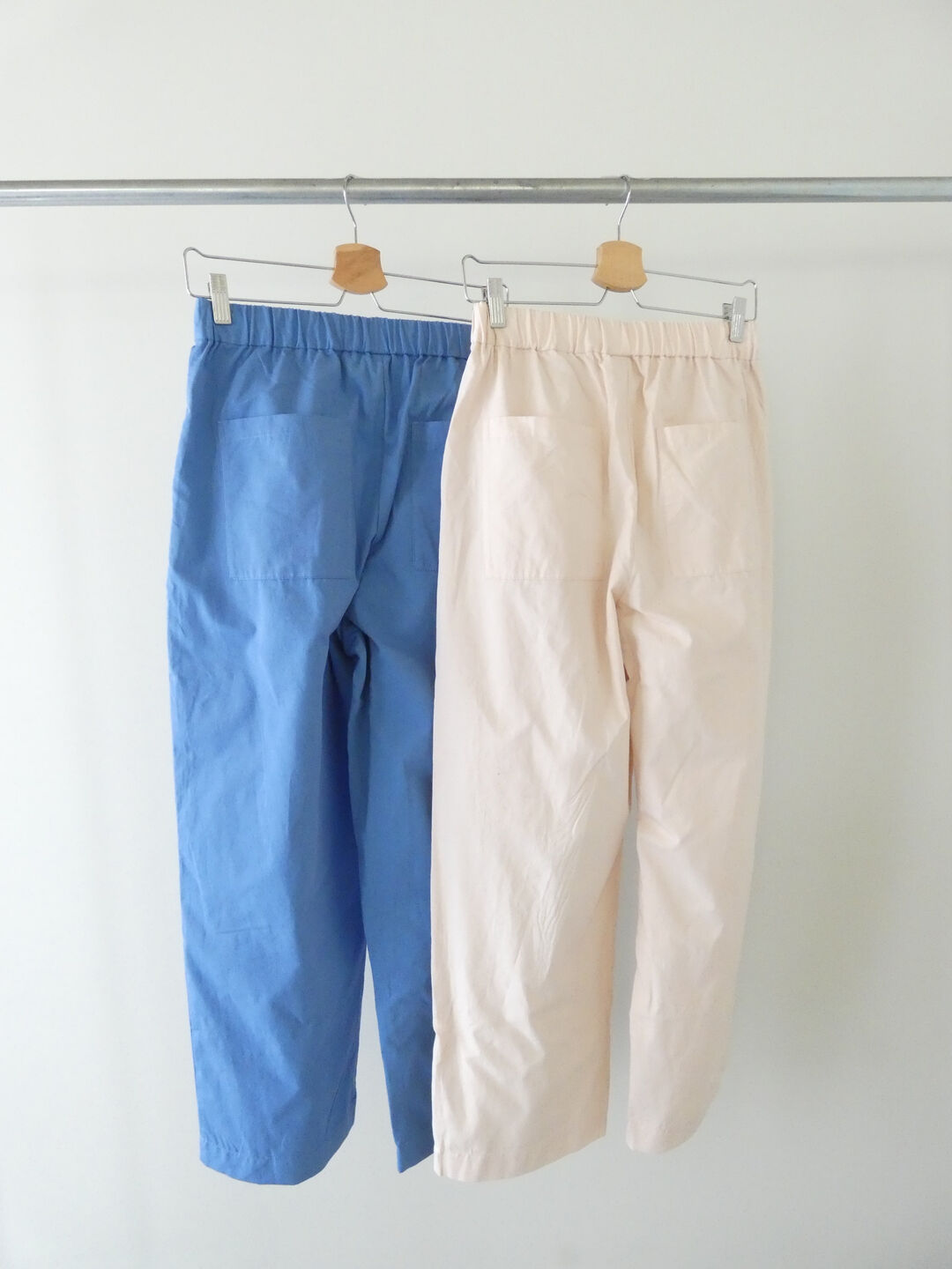 MidiUmi(ミディウミ) カラータックイージーパンツの商品画像10