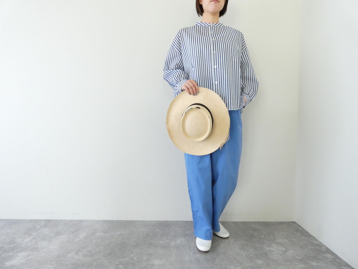 MidiUmi(ミディウミ) カラータックイージーパンツの商品画像2