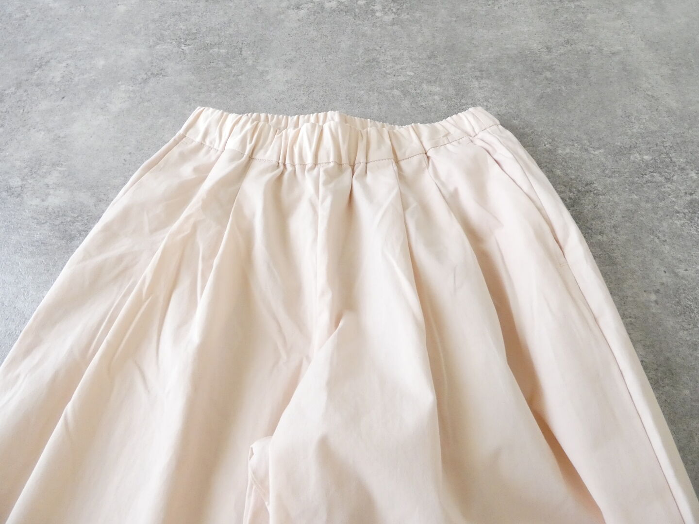 MidiUmi(ミディウミ) カラータックイージーパンツの商品画像30