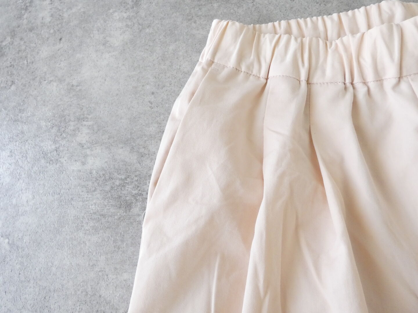 MidiUmi(ミディウミ) カラータックイージーパンツの商品画像31