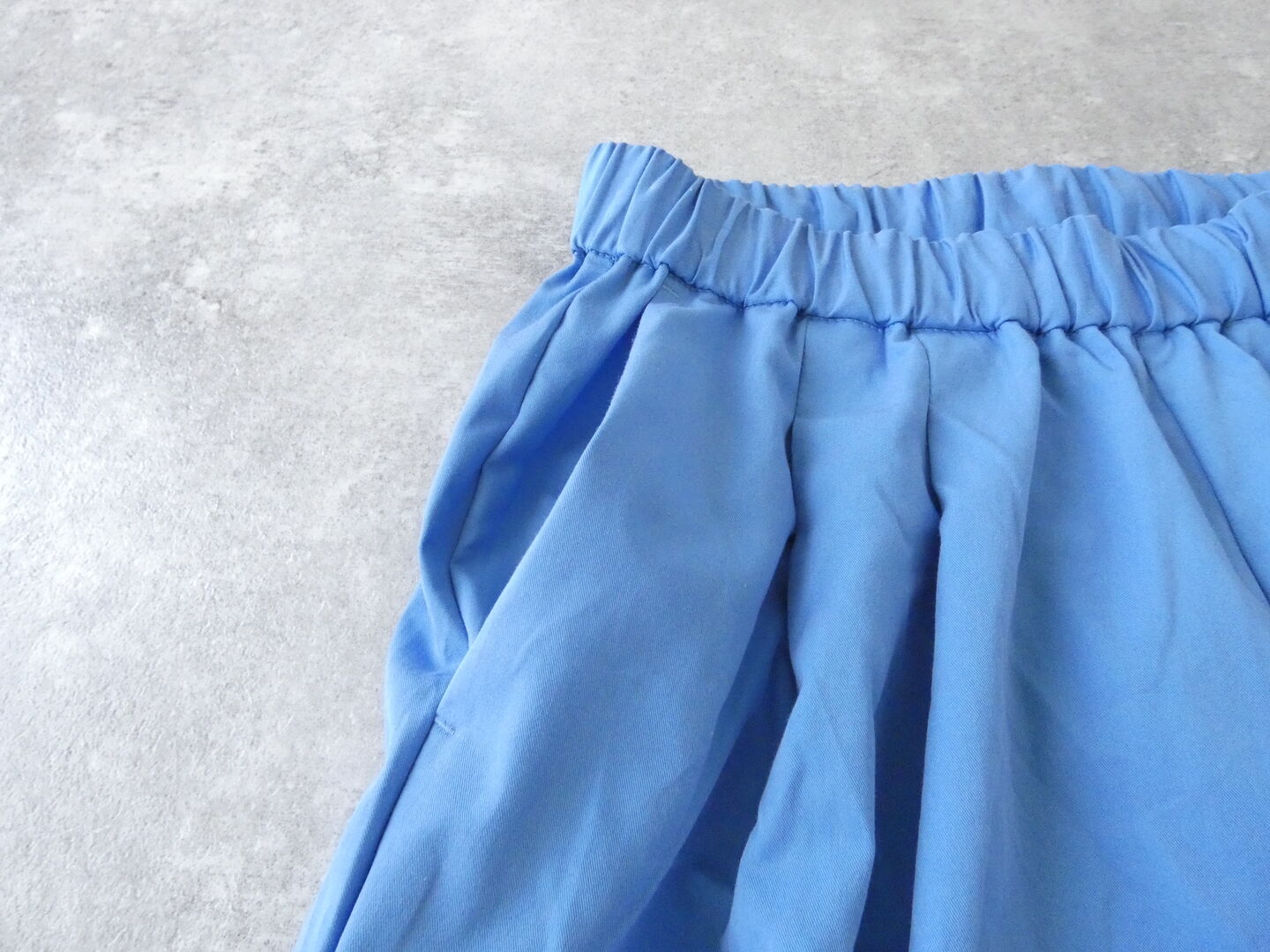 MidiUmi(ミディウミ) カラータックイージーパンツの商品画像45