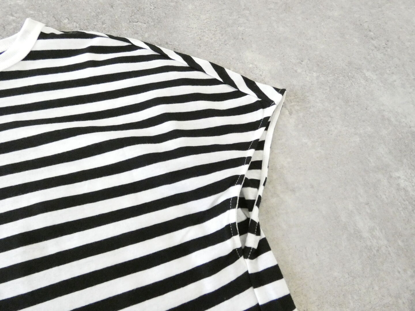 R&D.M.Co-(オールドマンズテーラー) GAUZE BORDER DROP T SHIRTの商品画像23