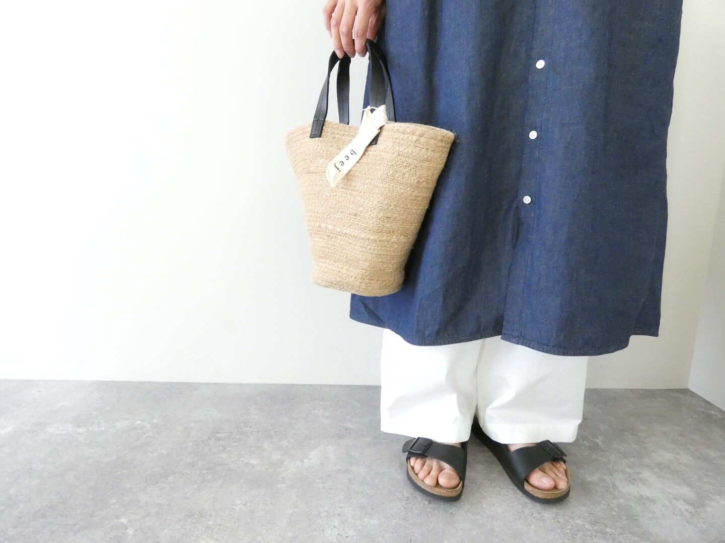 PARADIS(パラディ) 綿麻デニムフリルワンピースの商品画像11