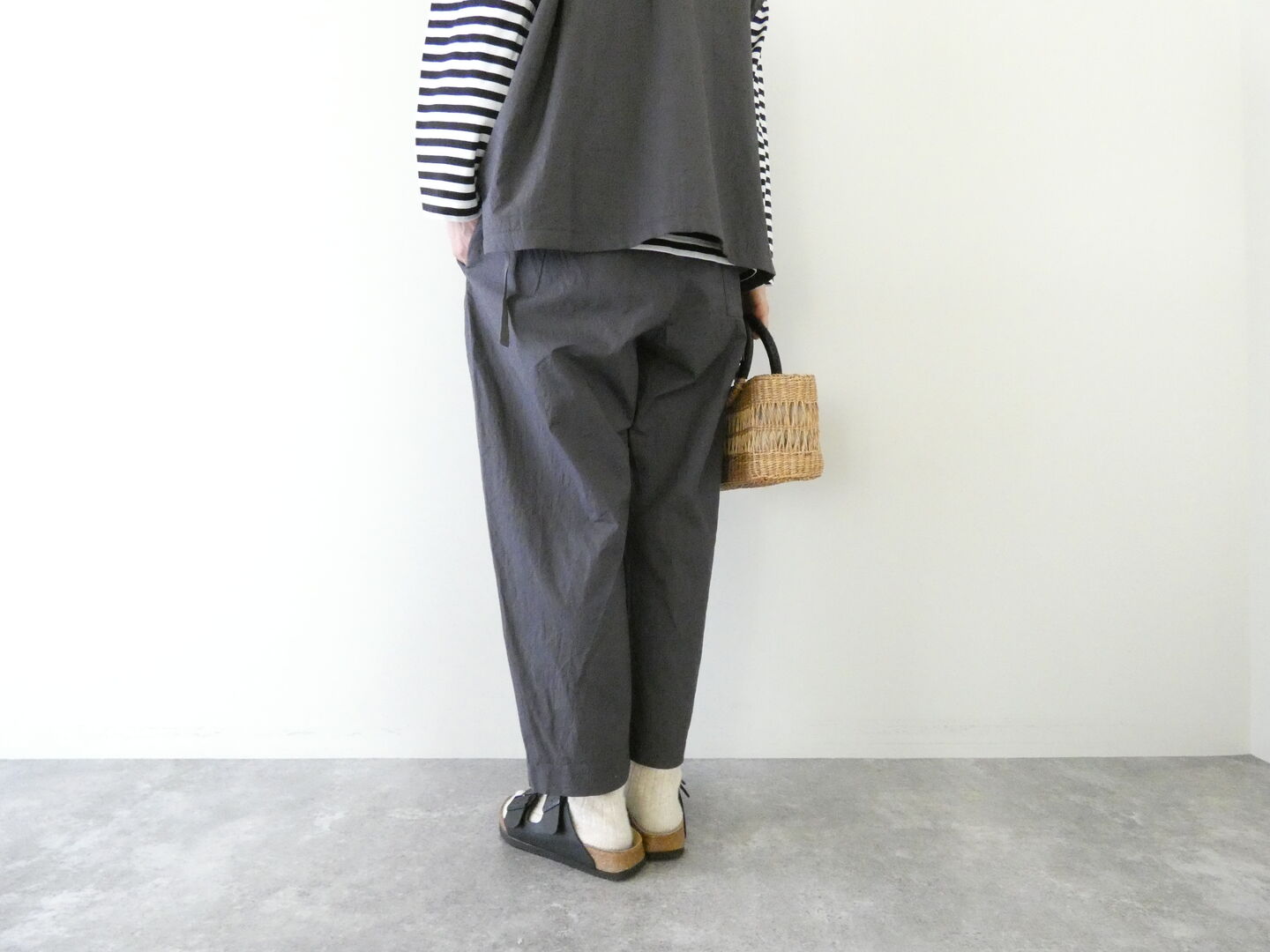 prit(プリット) コットンリネンワッシャー中白染めスロウパンツの商品画像10