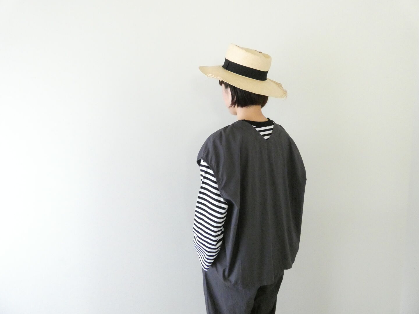 prit(プリット) コットンリネンワッシャー中白染めVネック裾ヒモ2WAYオーバーベストの商品画像13