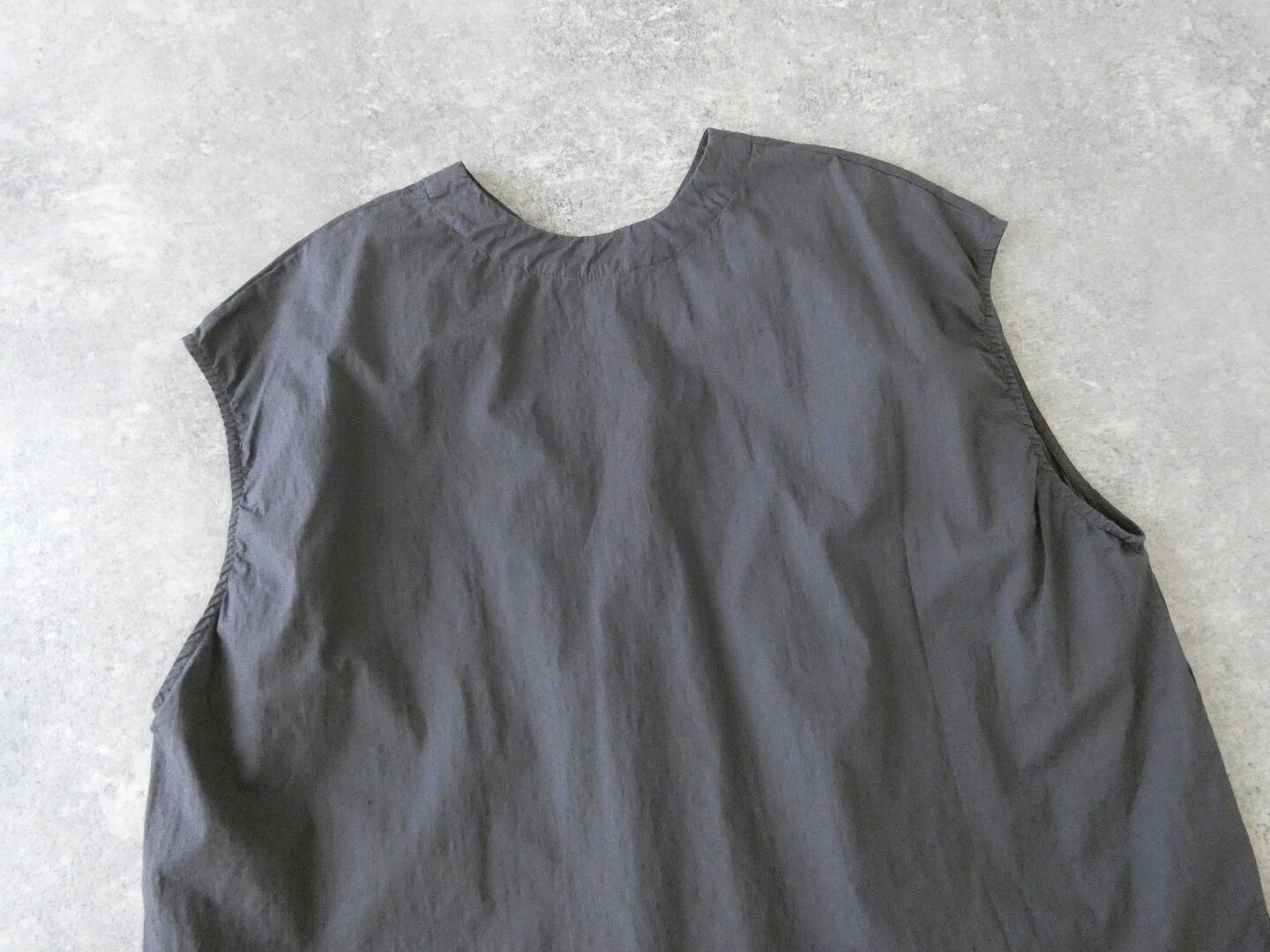 prit(プリット) コットンリネンワッシャー中白染めVネック裾ヒモ2WAYオーバーベストの商品画像47