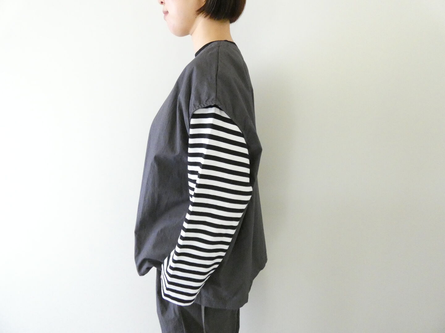 prit(プリット) コットンリネンワッシャー中白染めVネック裾ヒモ2WAYオーバーベストの商品画像7