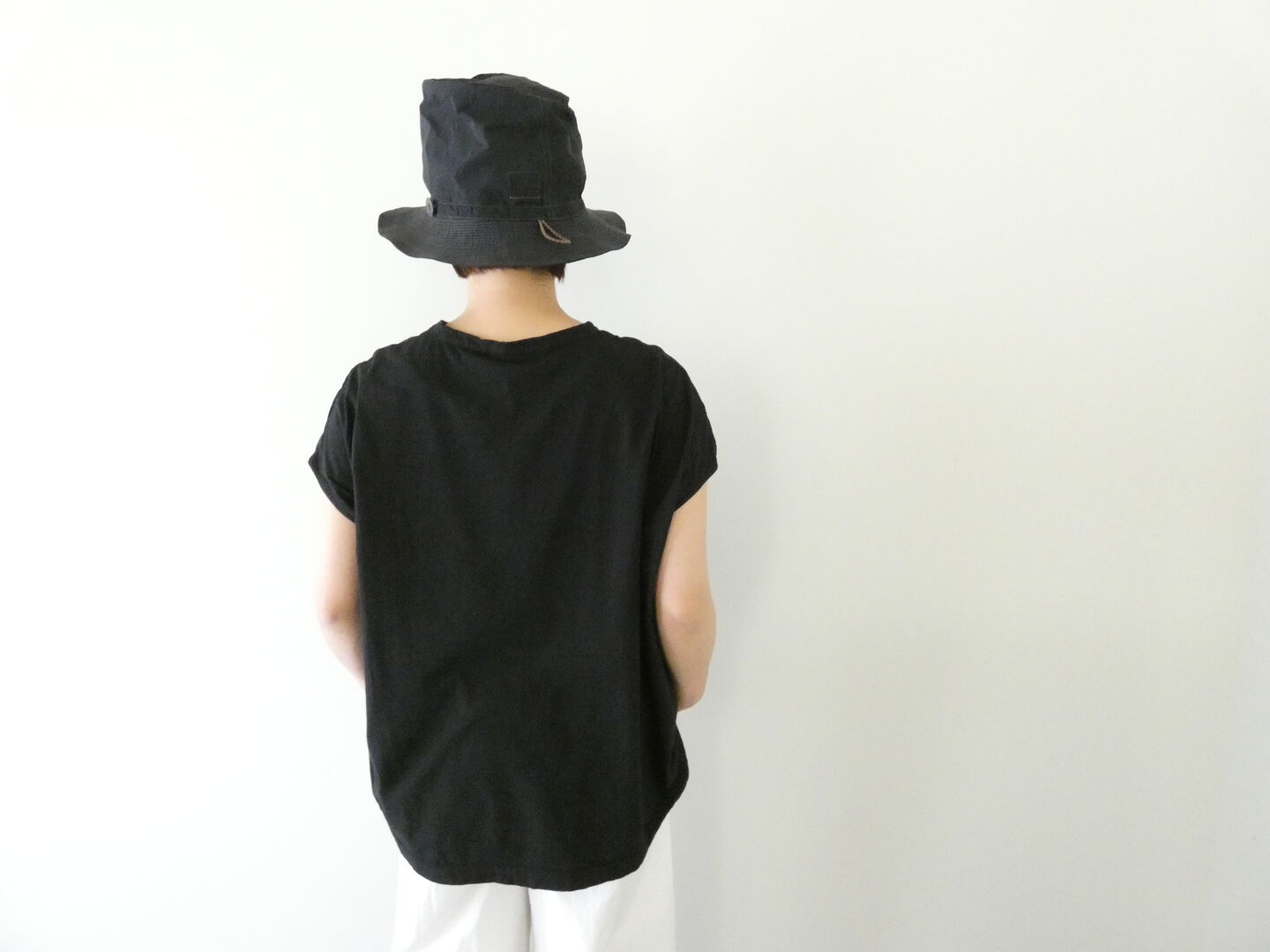 prit(プリット) 30/1ハイゲージ天竺×タイプライター切替スリーブレスプルオーバーの商品画像8