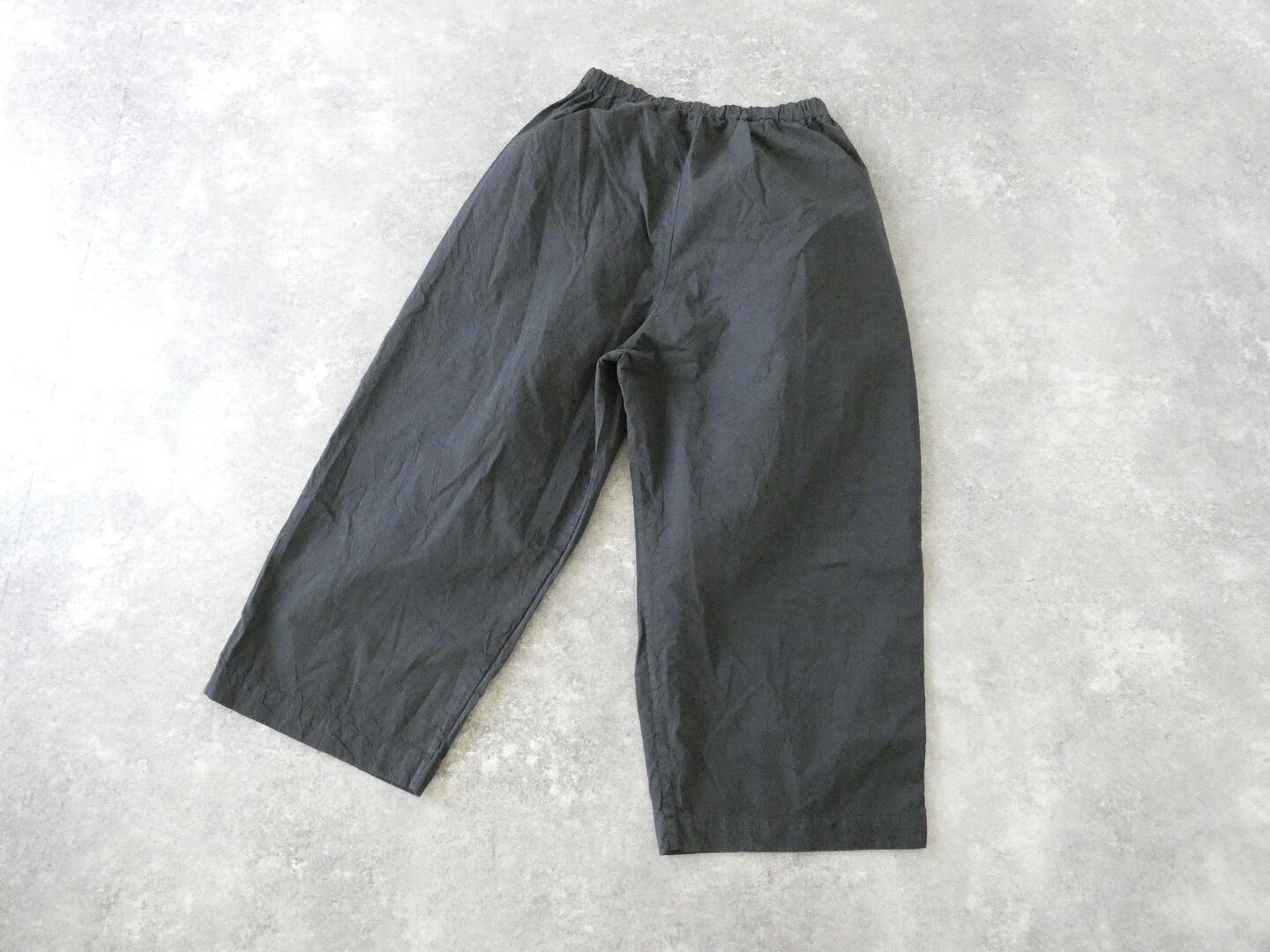 Veritecoeur(ヴェリテクール) ガーメントダイタックギャザーパンツの商品画像29