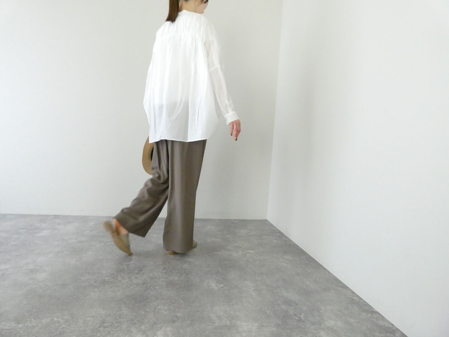 Ballsey(ボールジィ) シルキーブロード3タックドロストワイドパンツの商品画像7