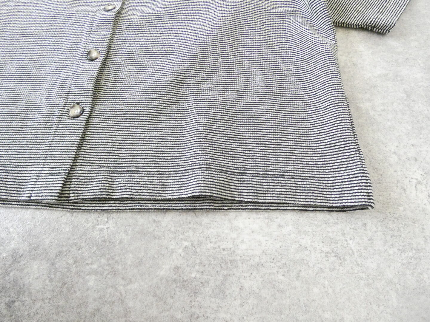 Hands of creation(ハンズオブクリエイション) ラフィスウェーデンカノコ盲縞ポロ衿カーディガンの商品画像25