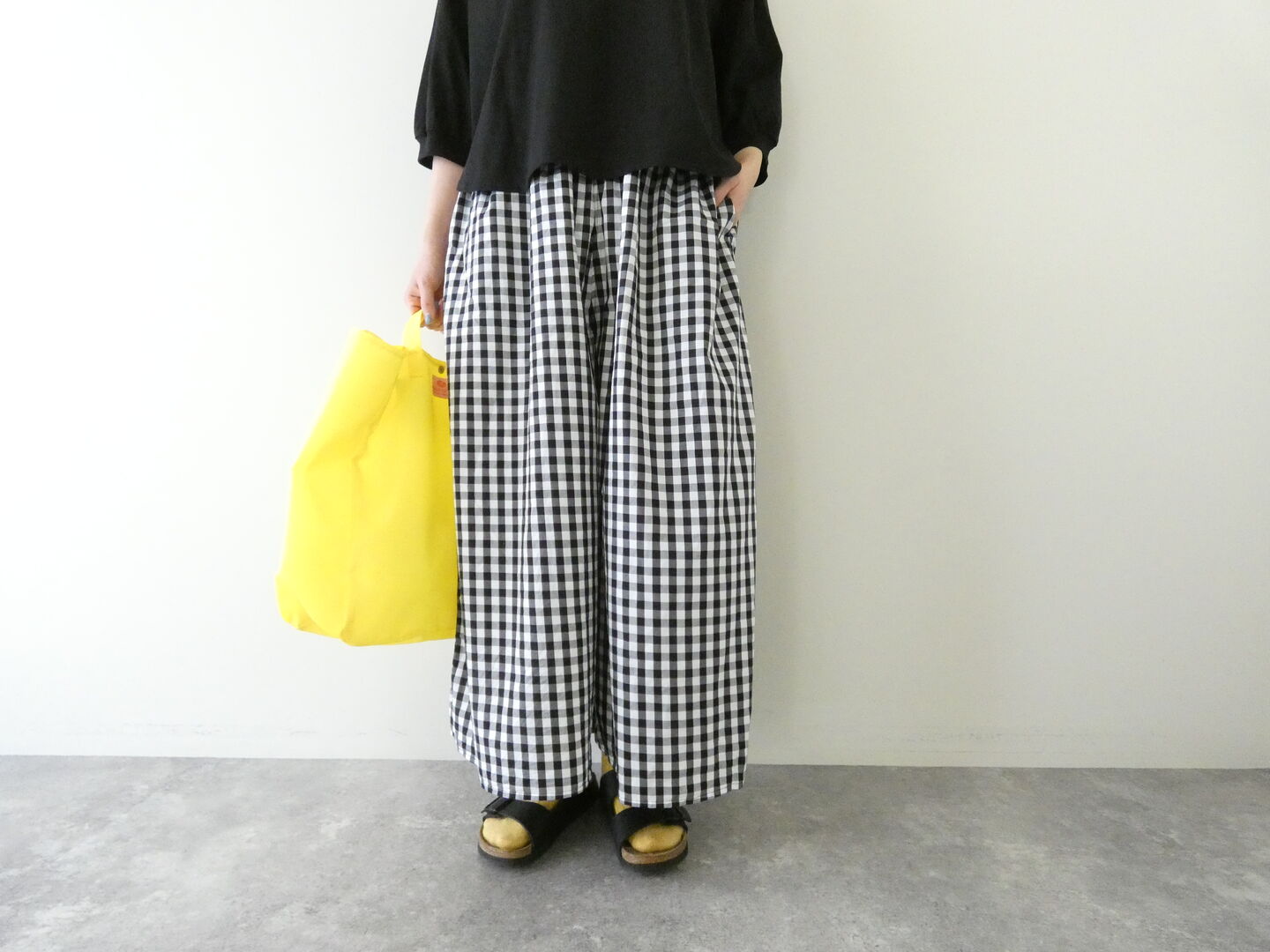 ichi(イチ) ギンガムワイドパンツの商品画像1