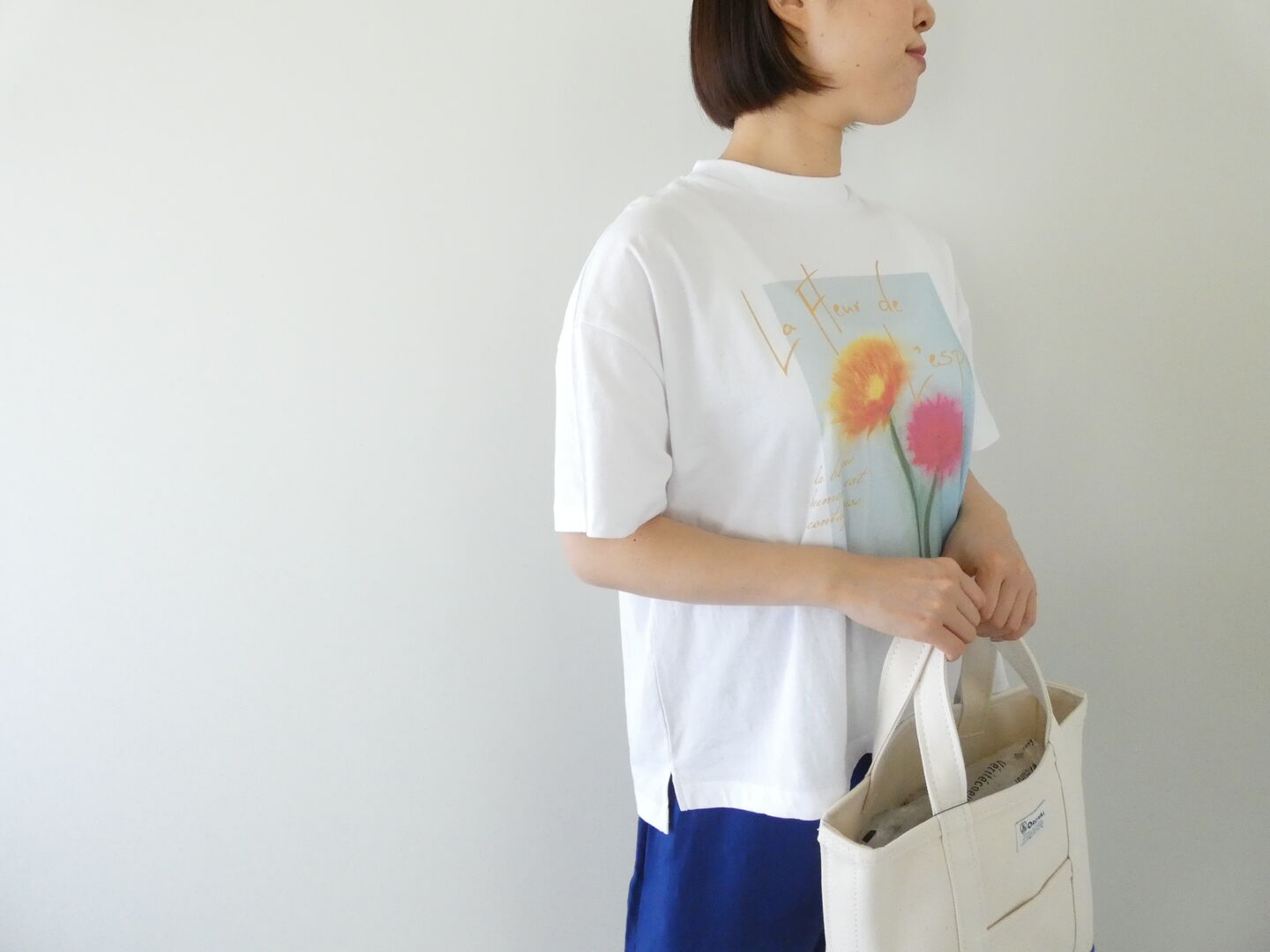 SOUFFLE ソフトスラブ天竺サイドスリットプリントTの商品画像1