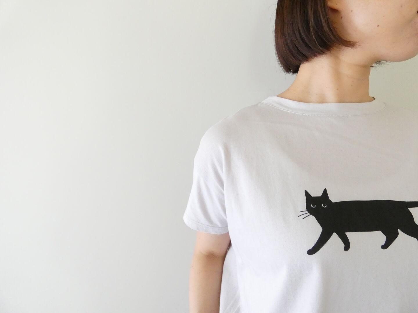 NARU ナチュラルソフト天竺くろねこシャツの商品画像5