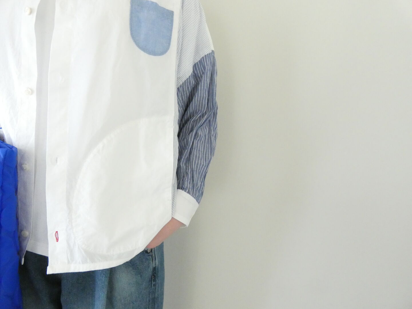 快晴堂(かいせいどう) 初夏の木漏れ日にゆれるシャツ 風をはらむ、長袖シャツの商品画像4