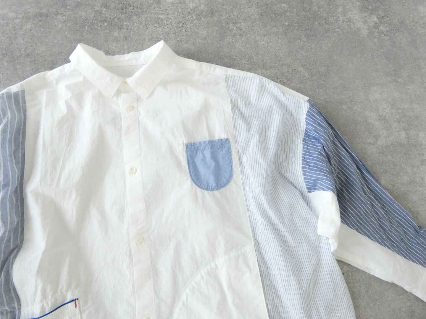 快晴堂(かいせいどう) 初夏の木漏れ日にゆれるシャツ 風をはらむ、長袖シャツの商品画像44