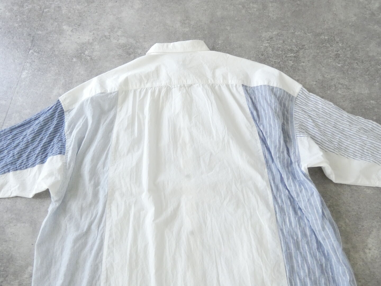 快晴堂(かいせいどう) 初夏の木漏れ日にゆれるシャツ 風をはらむ、7分袖ロングシャツの商品画像29