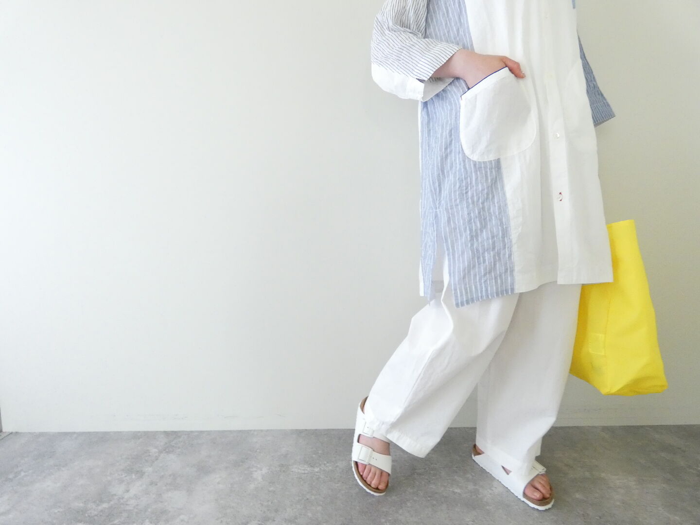 快晴堂(かいせいどう) 初夏の木漏れ日にゆれるシャツ 風をはらむ、7分袖ロングシャツの商品画像4