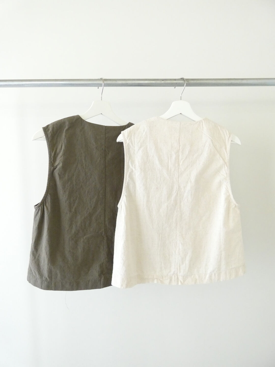 MidiUmi(ミディウミ) コットンリネンライトベストの商品画像12