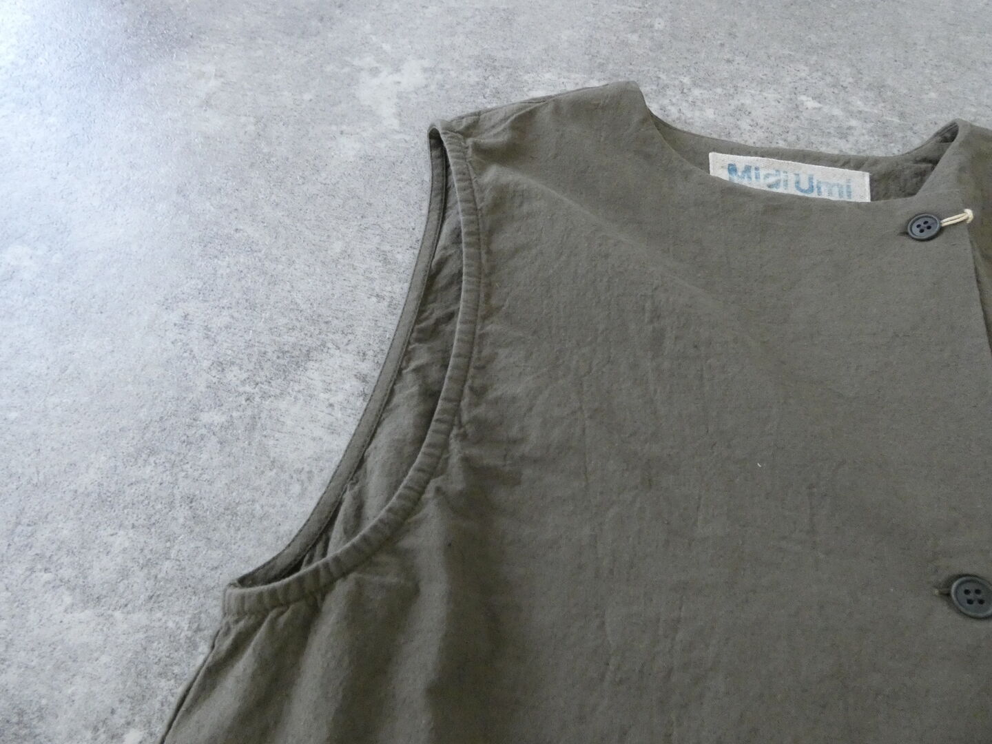 MidiUmi(ミディウミ) コットンリネンライトベストの商品画像31