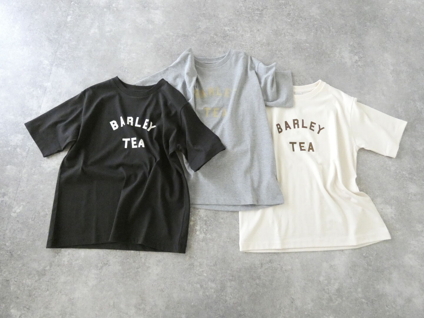 PARADIS(パラディ) ドライコットン天竺プリントTの商品画像3