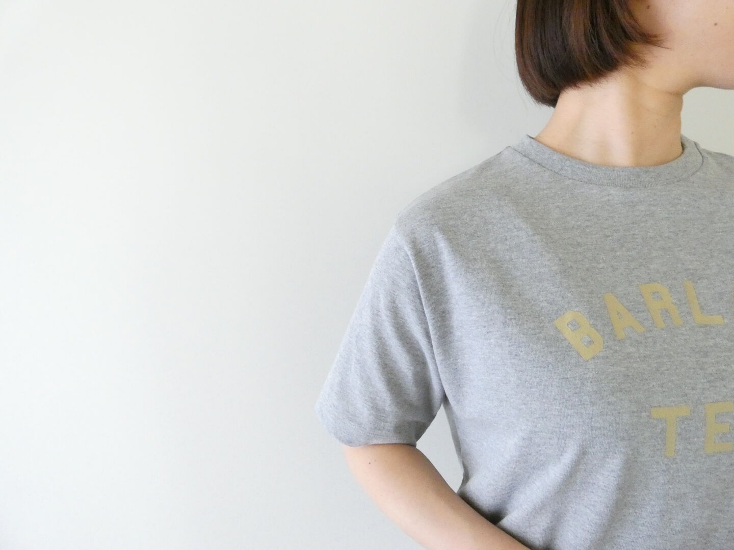 PARADIS(パラディ) ドライコットン天竺プリントTの商品画像4