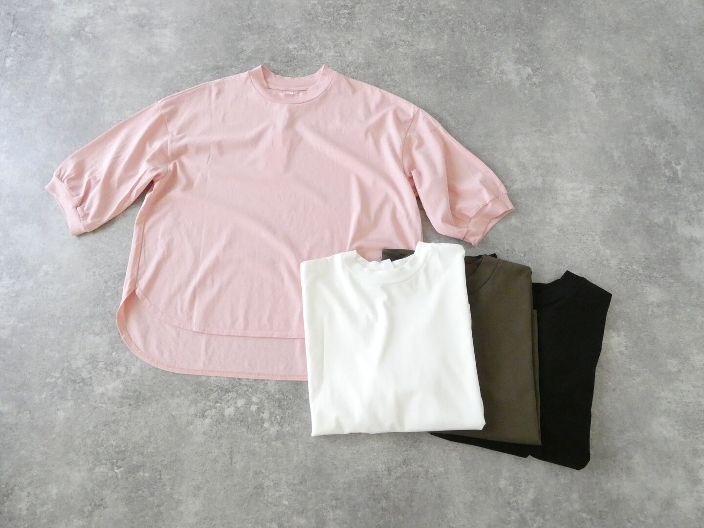 prit(プリット) 47/2スーピマコンパクト天竺7分袖ラウンドヘムプルオーバーの商品画像1