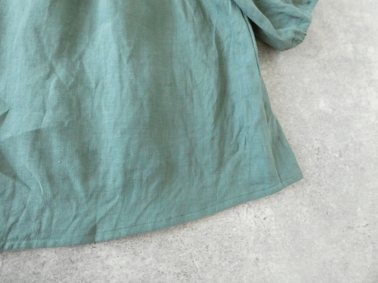 SSC 60リネンゴム通し衿ギャザーフレア6分袖ブラウスの商品画像49