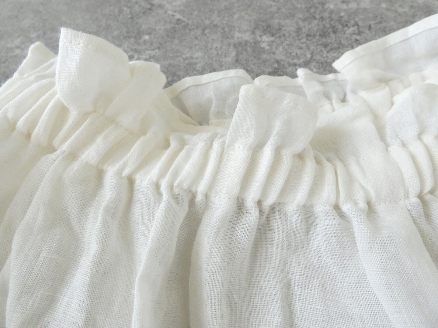 SSC 60リネンゴム通し衿ギャザーフレア6分袖ブラウスの商品画像59