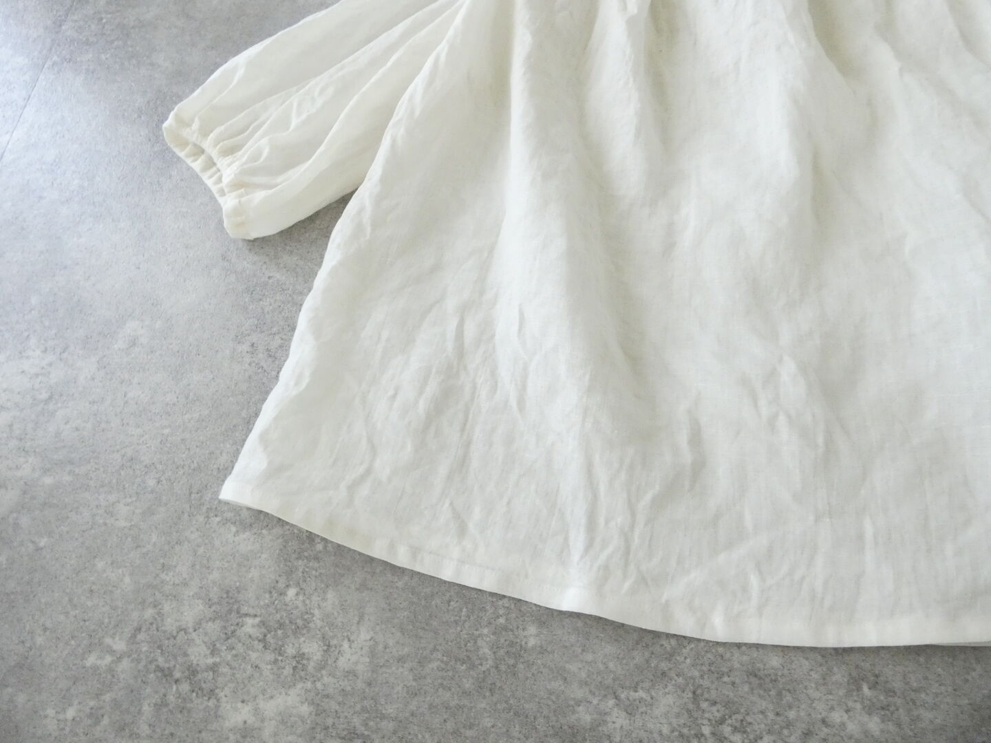 SSC 60リネンゴム通し衿ギャザーフレア6分袖ブラウスの商品画像61