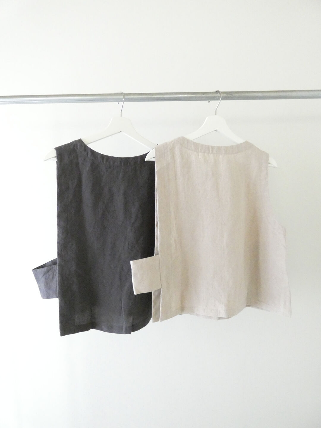 tumugu(ツムグ) リネンキャンバスアシンメトリーベストの商品画像12