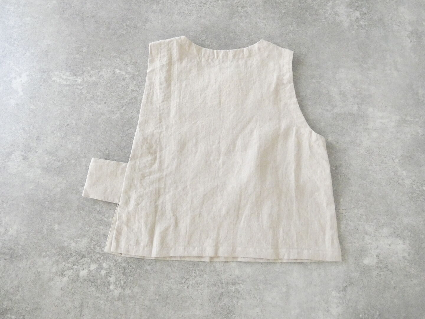 tumugu(ツムグ) リネンキャンバスアシンメトリーベストの商品画像29