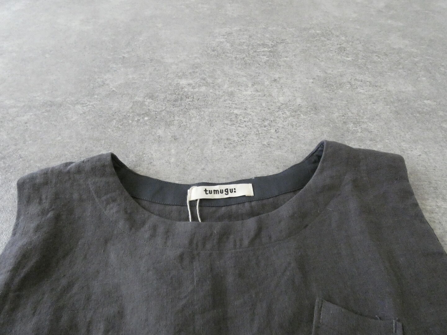 tumugu(ツムグ) リネンキャンバスアシンメトリーベストの商品画像44