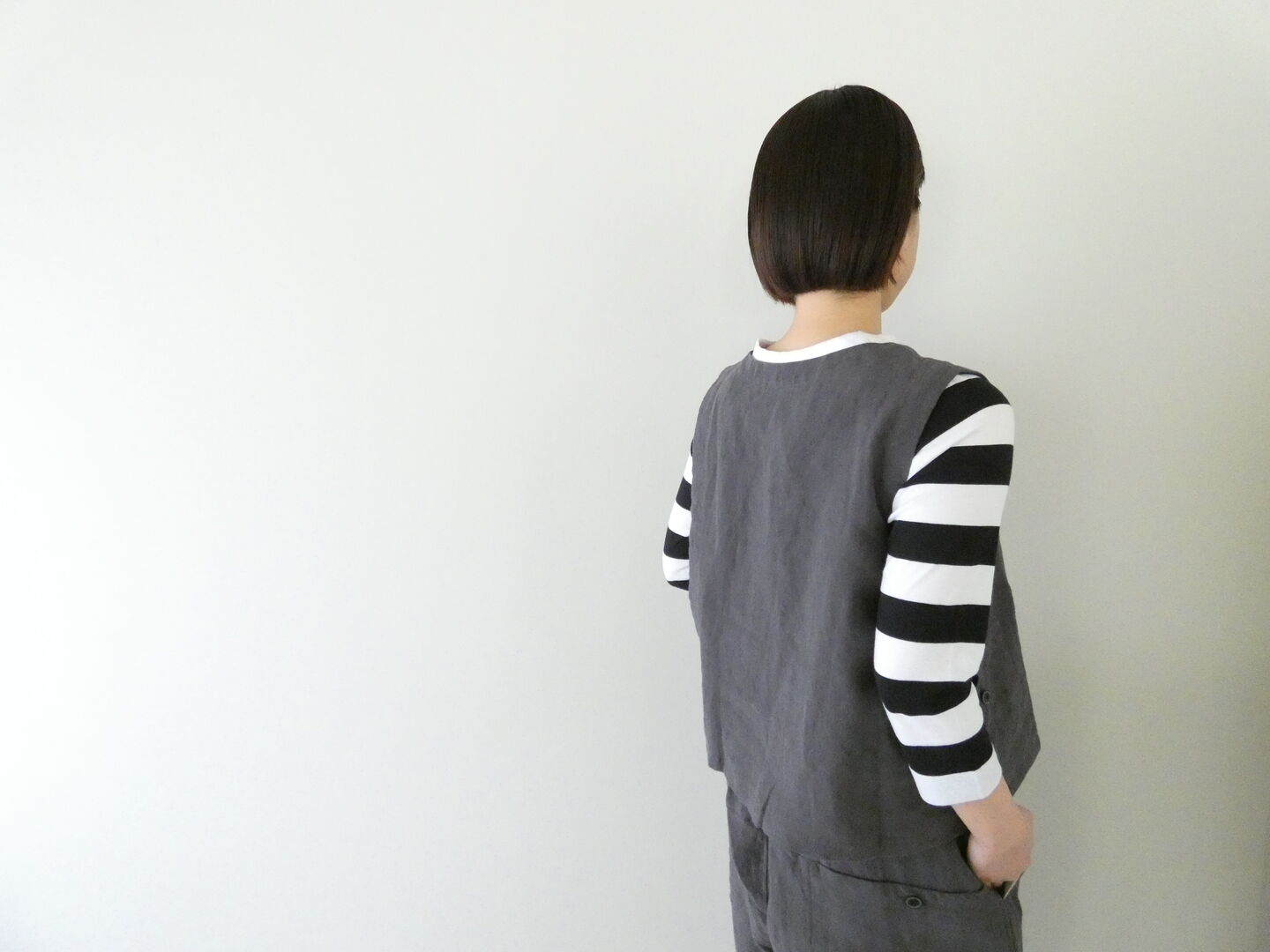 tumugu(ツムグ) リネンキャンバスアシンメトリーベストの商品画像8