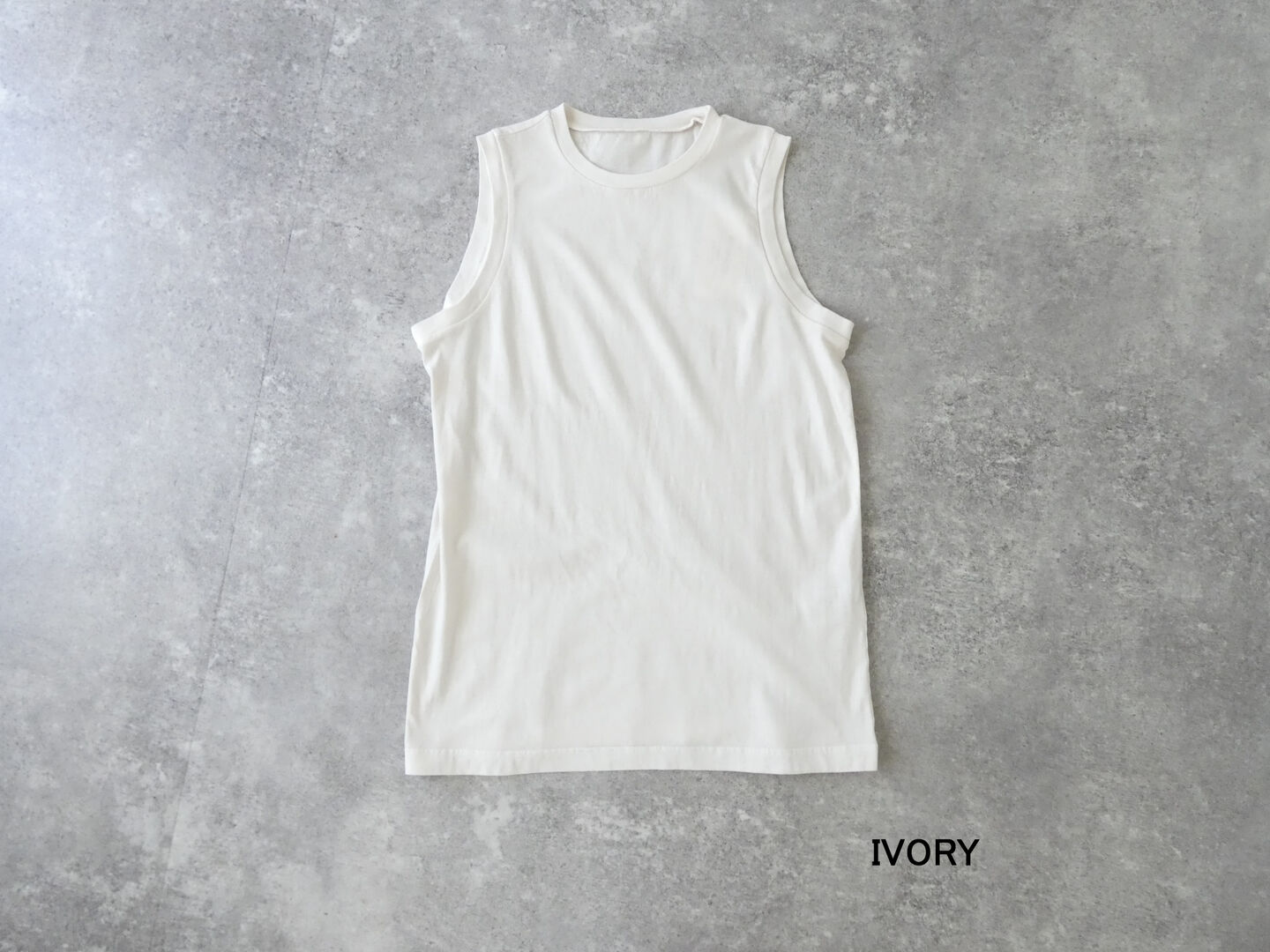 Veritecoeur(ヴェリテクール) Pigment dyeling ピグメントダイタンクトップの商品画像10