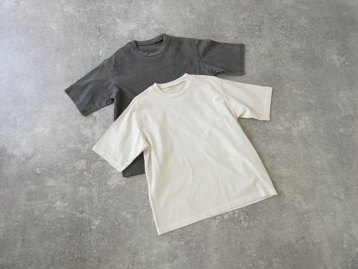 Veritecoeur(ヴェリテクール) Pigment dyeing S/S TEE　ピグメントダイ半袖Tシャツの商品画像3