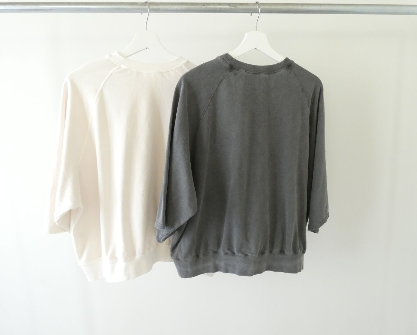 Veritecoeur(ヴェリテクール) Pigment dyeing ピグメントダイミニ裏毛プルオーバーの商品画像10