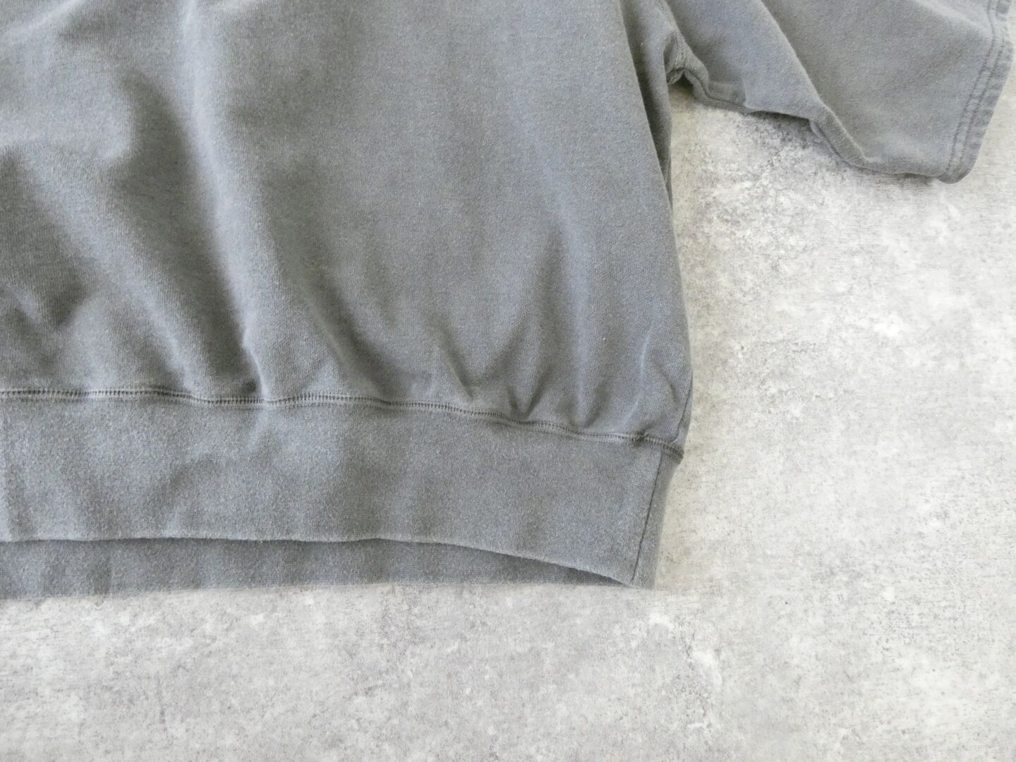 Veritecoeur(ヴェリテクール) Pigment dyeing ピグメントダイミニ裏毛プルオーバーの商品画像20