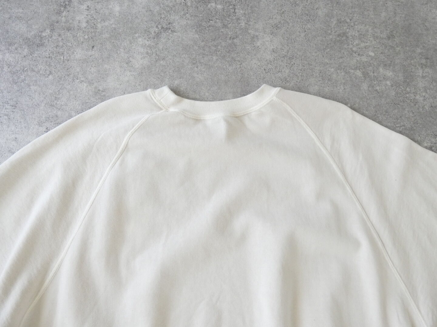 Veritecoeur(ヴェリテクール) Pigment dyeing ピグメントダイミニ裏毛プルオーバーの商品画像34