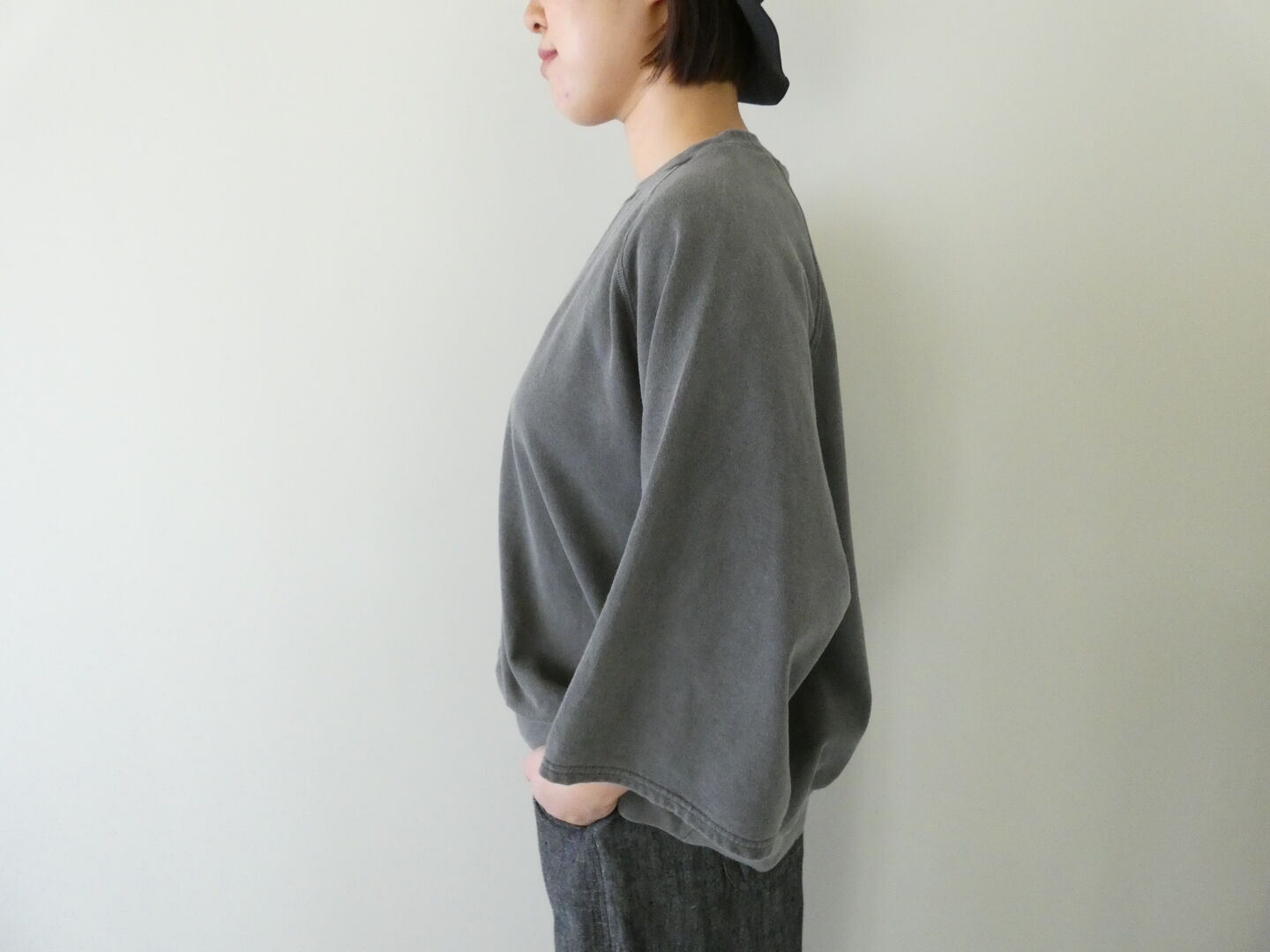 Veritecoeur(ヴェリテクール) Pigment dyeing ピグメントダイミニ裏毛プルオーバーの商品画像4