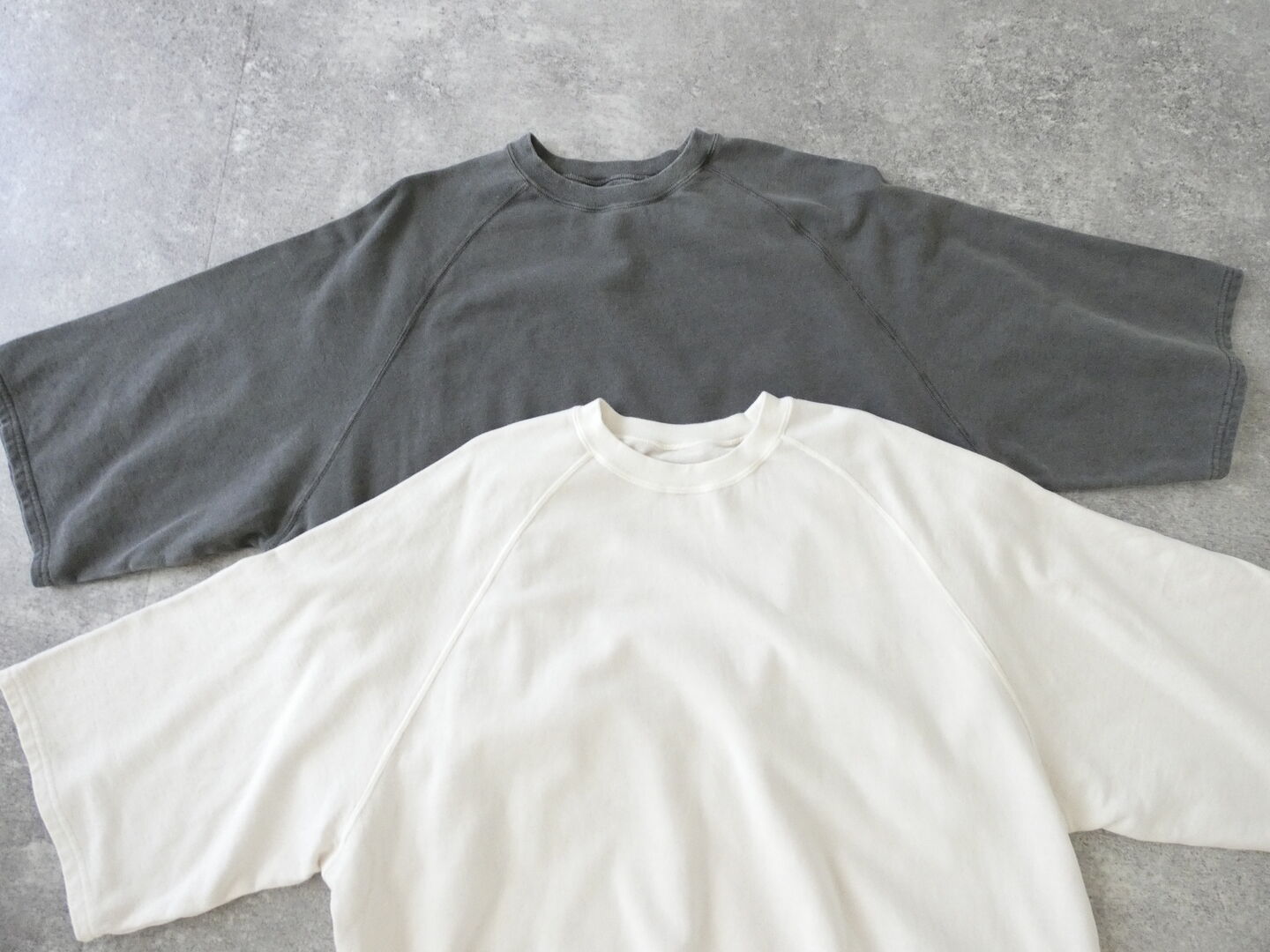 Veritecoeur(ヴェリテクール) Pigment dyeing ピグメントダイミニ裏毛プルオーバーの商品画像8